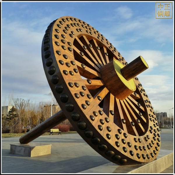 如何设计才能保证城市雕塑的艺术性和功能性(图3)