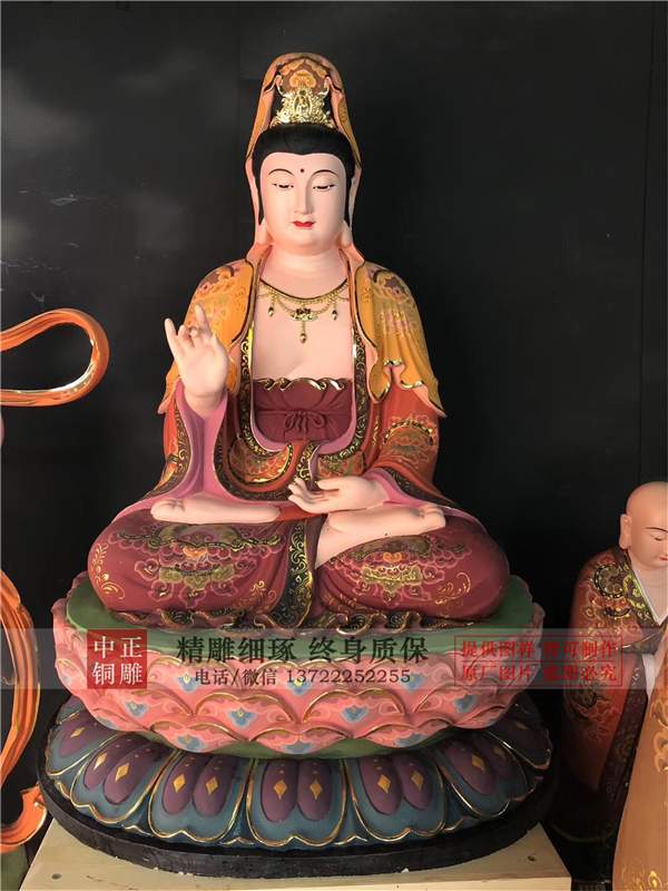 观世音菩萨2.3米雕塑.jpg 观世音菩萨2.3米雕塑.jpg