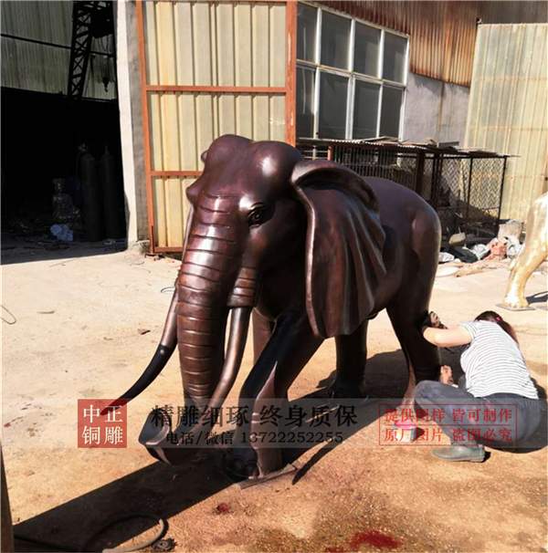 定做铸铜大象.jpg 定做铸铜大象.jpg
