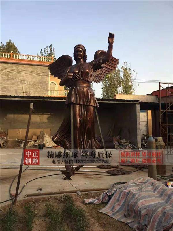 胜利女神铜雕塑.jpg 胜利女神铜雕塑.jpg