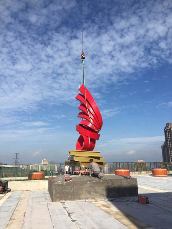 不锈钢校园雕塑