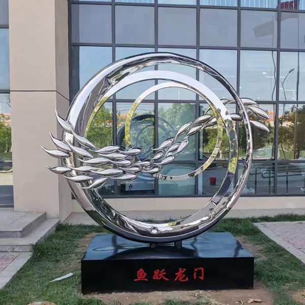 不锈钢鱼雕塑