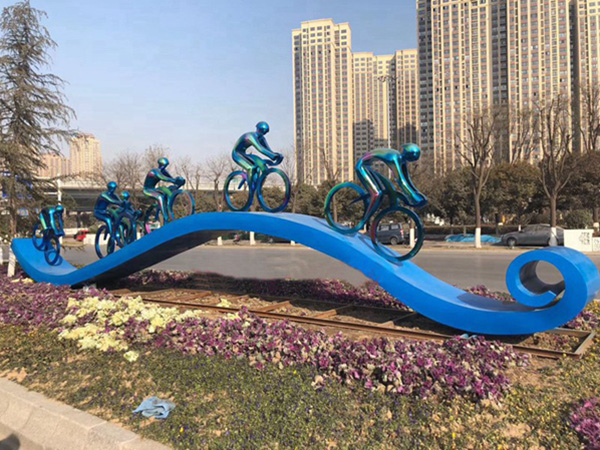 不锈钢自行车雕塑