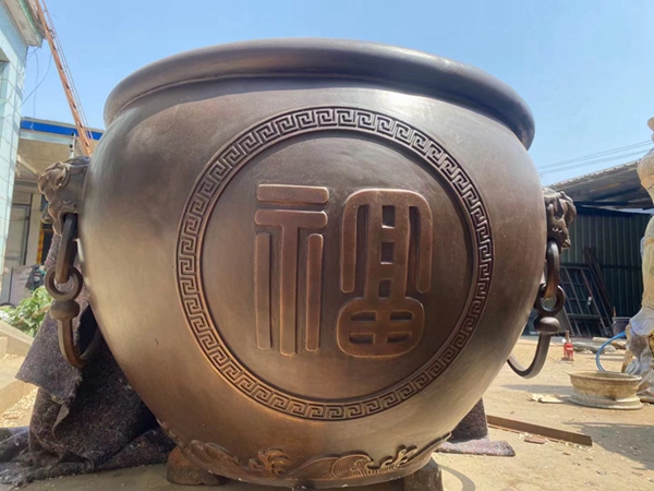 铜水缸