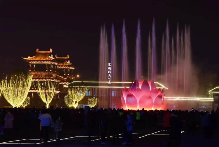 1611544147534956.jpg 四川乐山大佛景区莲花雕塑及莲花灯(图13)