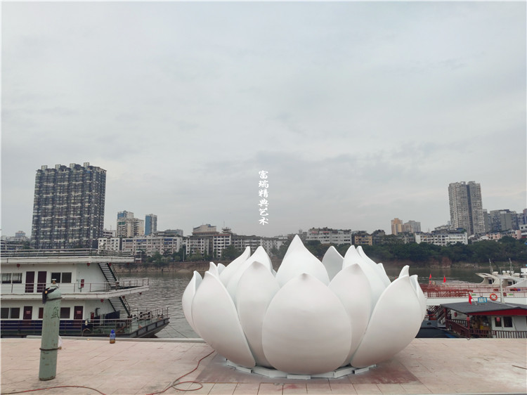 1601369851659464.jpg 四川乐山大佛景区莲花雕塑及莲花灯(图31)