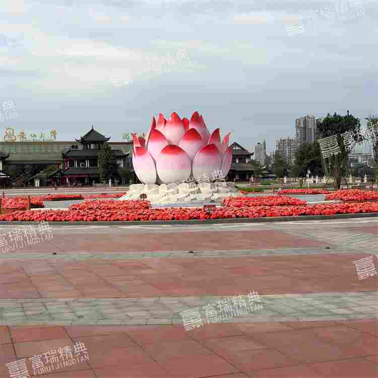 1689931051201212.jpg 四川乐山大佛景区莲花雕塑及莲花灯(图36)