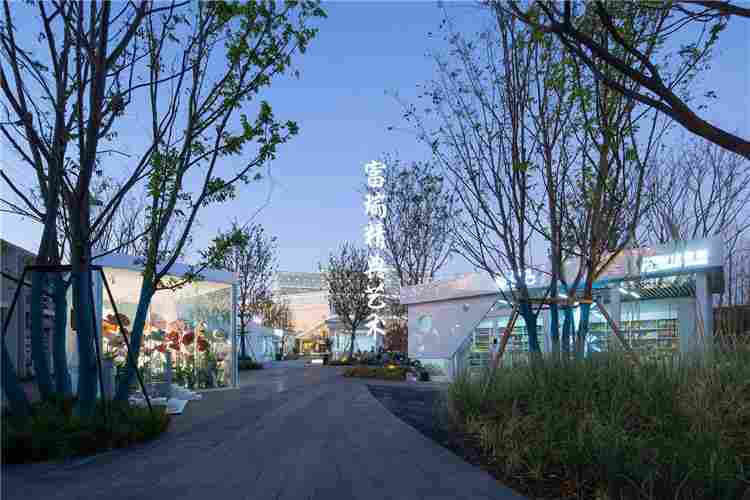 1609739319663098.jpg 云南昆明万科公园城市大门及灯塔(图27)