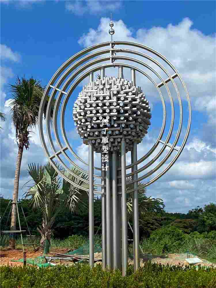 富瑞精典——海南文昌文琼高速公路雕塑(图1)